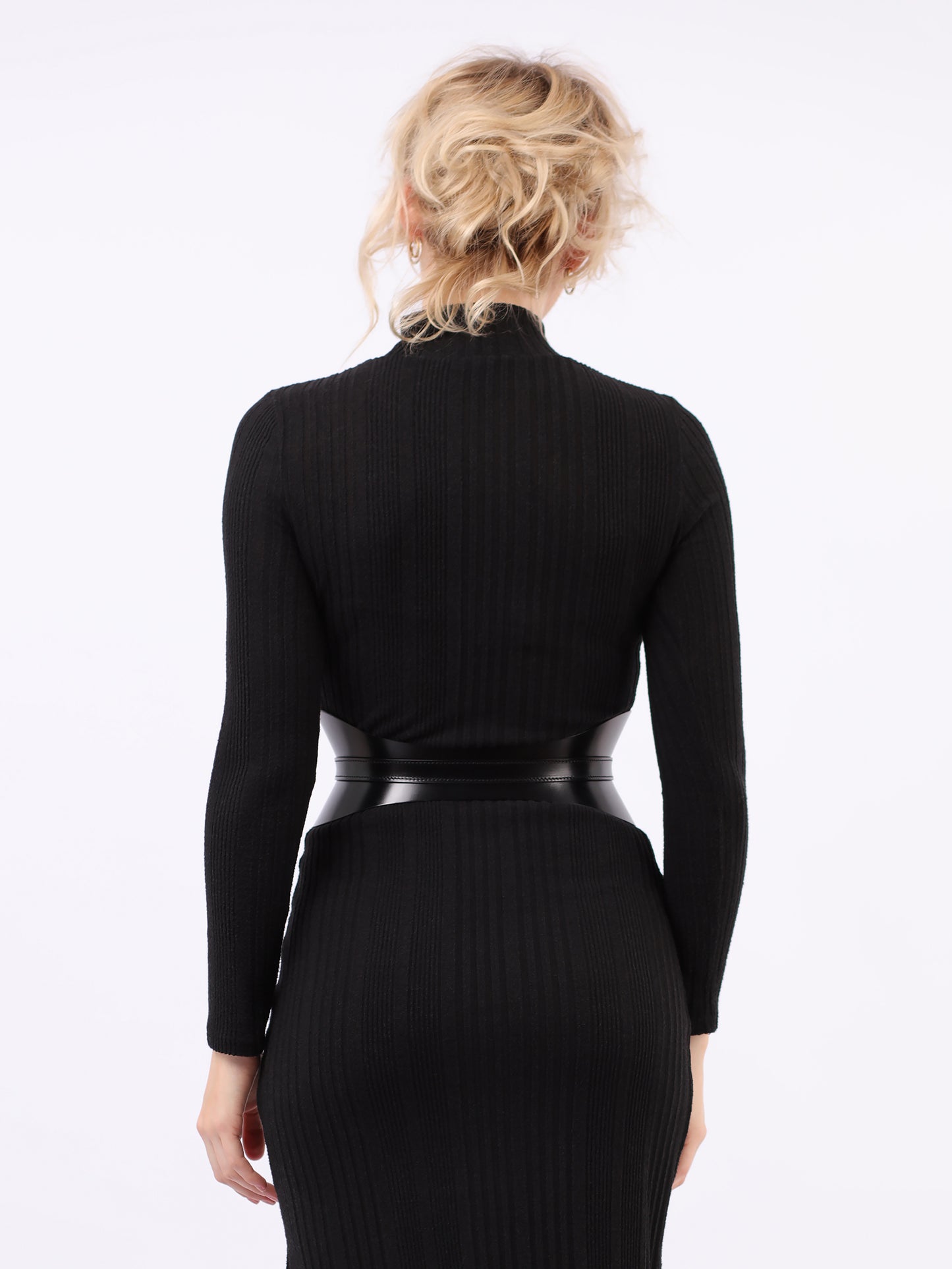 Back view of black leather corset belt.