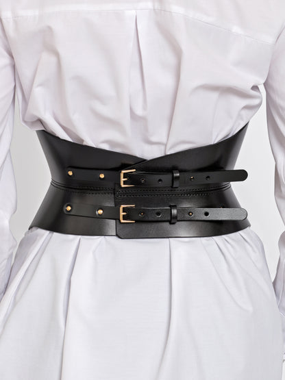 Back view of black leather belt.